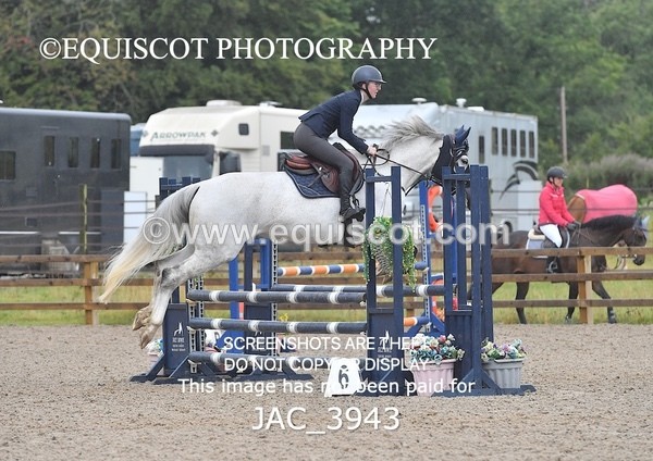 JAC_3943 - CLASS 4 Senior British Novice/ 90cm Open