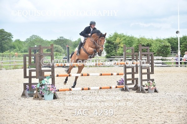 JAC_4239 - CLASS 6 Senior Foxhunter/ 1.20m Open