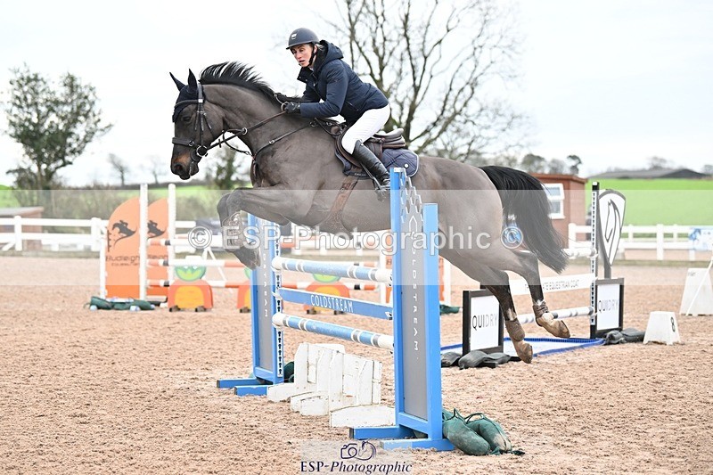 241206-123934-00783 - Cls 5 Newcomers and 1.10m Open