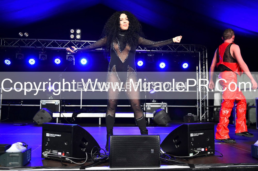 SH4_6718 - The Cher Experience