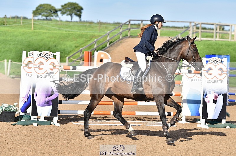 230811A-173536-07208 - Cls 25Nat 1.40m Open