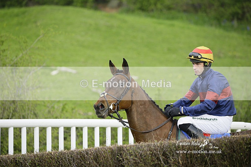 PtP 230422 375 - Berkeley Races - Woodford Glos 23/04/22