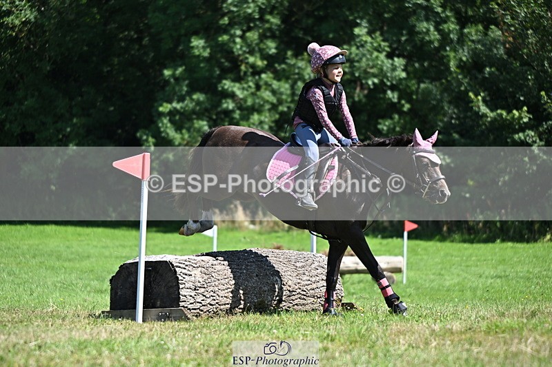 240729B-144921-02860 - Abbie's Group XC