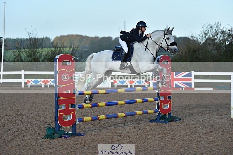 231028A-092026-00096 - Cls 9+10 Children on Horses