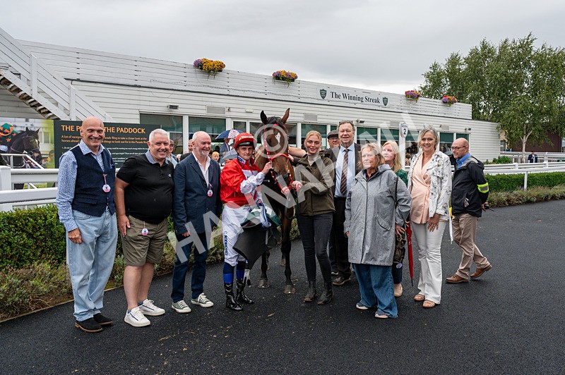 270825-Race 2-Rogue Attraction-2364 - Race 2