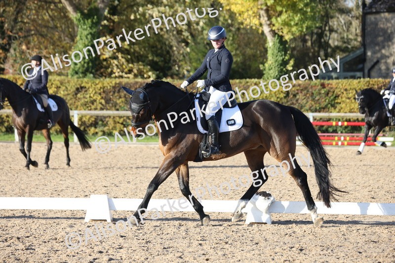 20251102-1251 - Class 8 - Medium 6