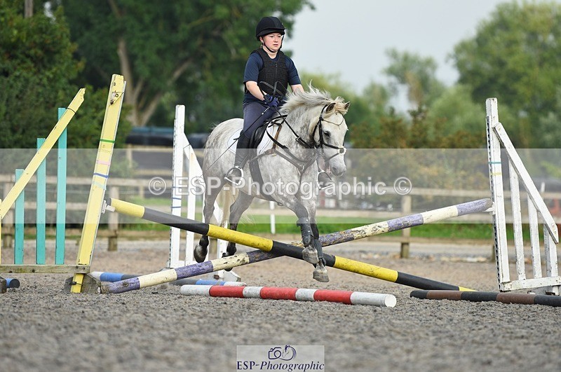 230817-092542-01637 - Kay's 1st Group - Arena