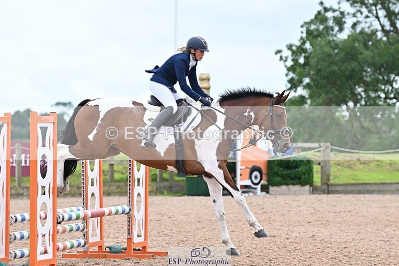 240813-163556-00257 - Classes 3A&B & 4 70cm