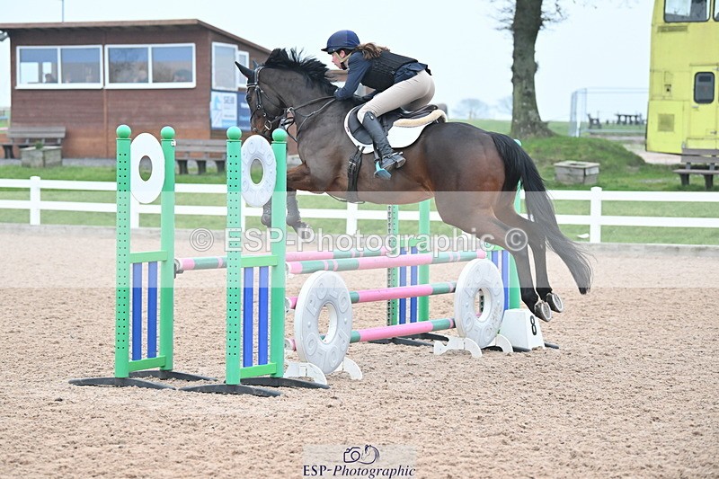 240113A-093256-01494 - Cls 9 British Novice and 90cm Open