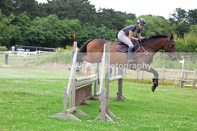 3E7A3752 - Class 6: Hawkins Motors Senior 1.00m Derby