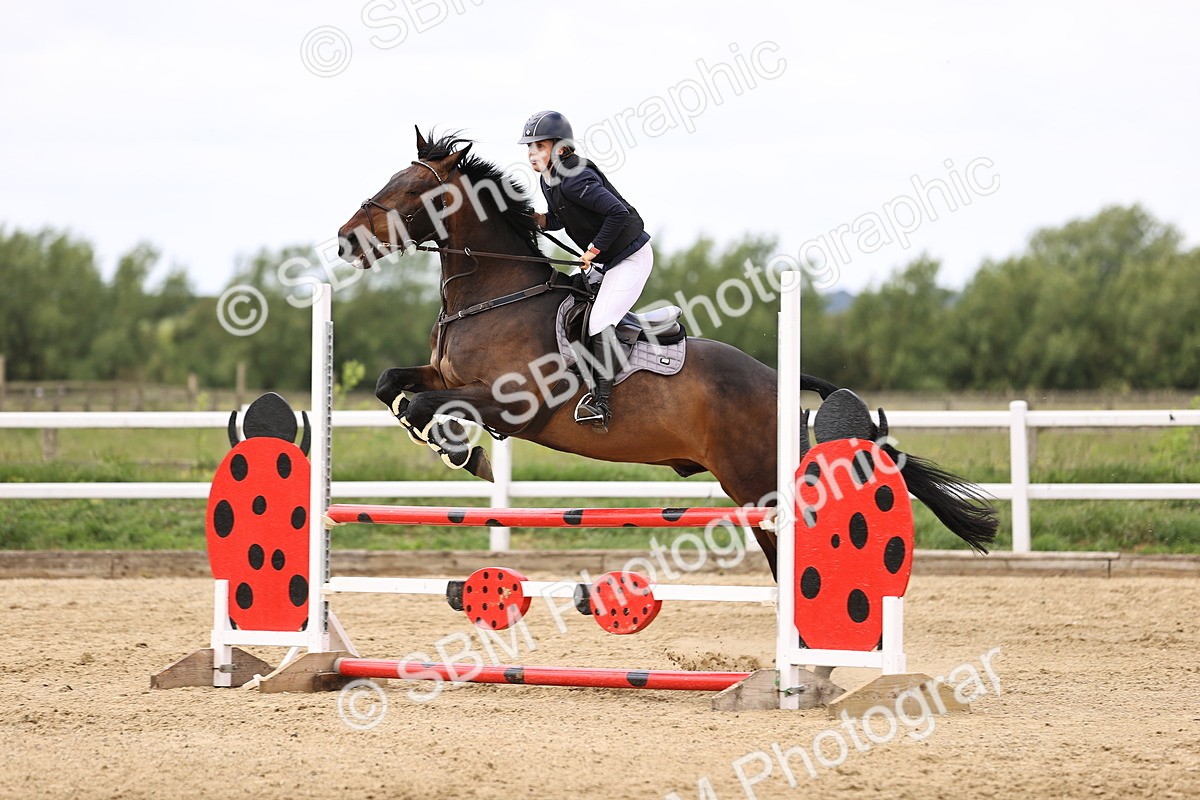 SBM_000041 - Class 3 - 90cm showjumping