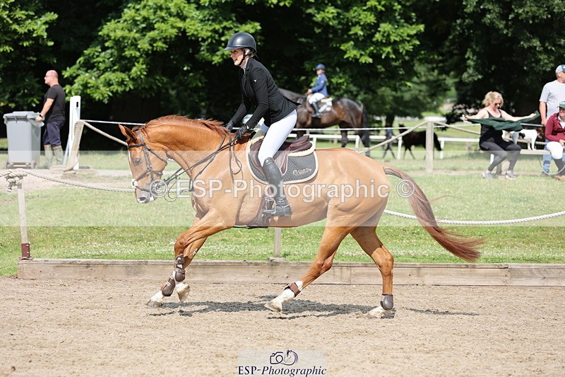 250614A-100233-05506 - Cls 26 British Novice and 90cm Open