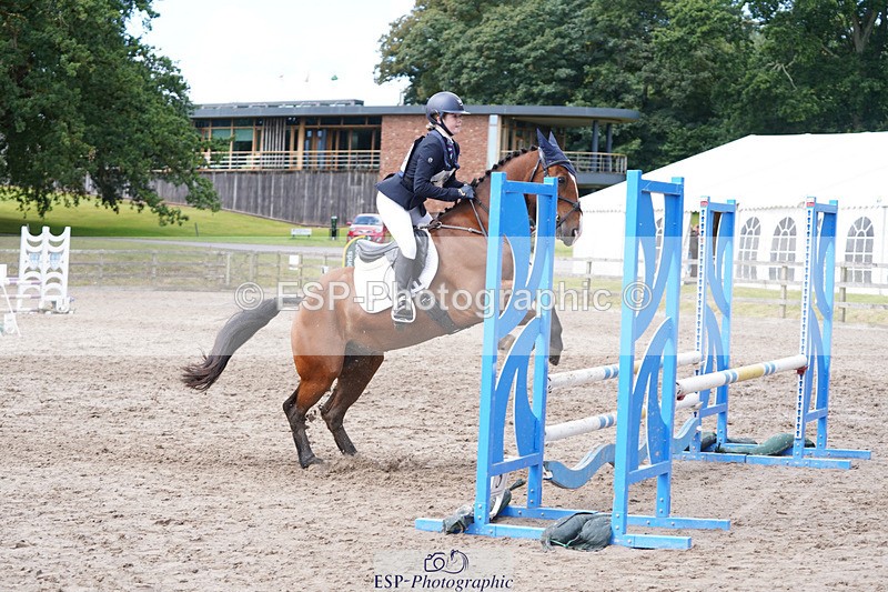 240824X-130952-27550 - 80cm Round 1 13.00 to 14.00