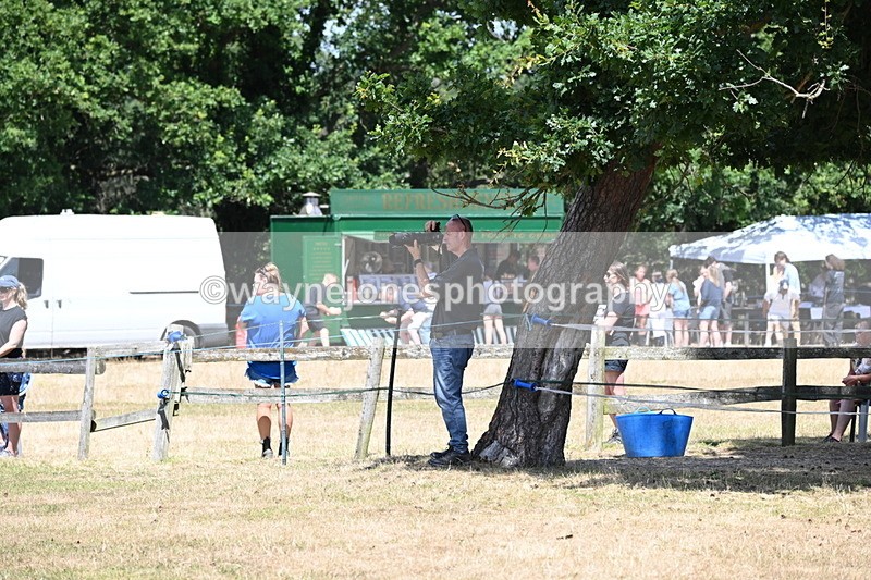 WJ6_5892 - Class 13 Novice 60cm