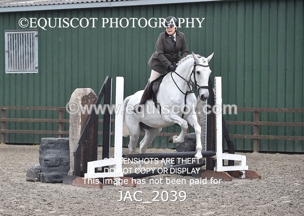 JAC_2039 - CLASS 1 Nursery Novice Working Hunter