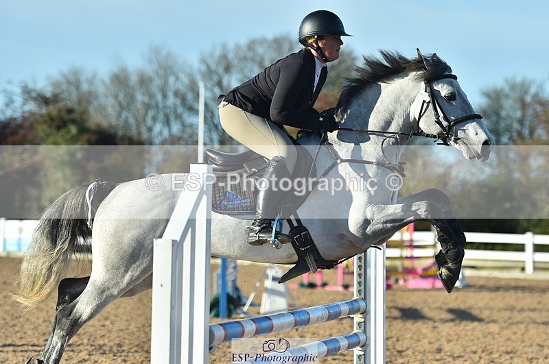 231111A-030128-01321 - Cls 9 British Novice & 90cm Open