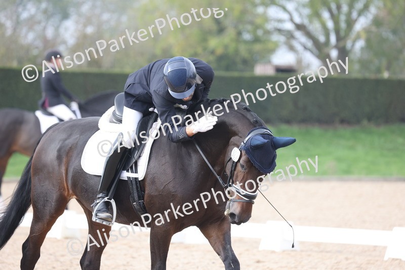 20251012-0853 - Class 10 - Advanced Medium 4