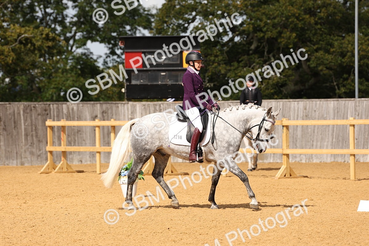 SBM_06250 - D30 - Small Tour PYO Open