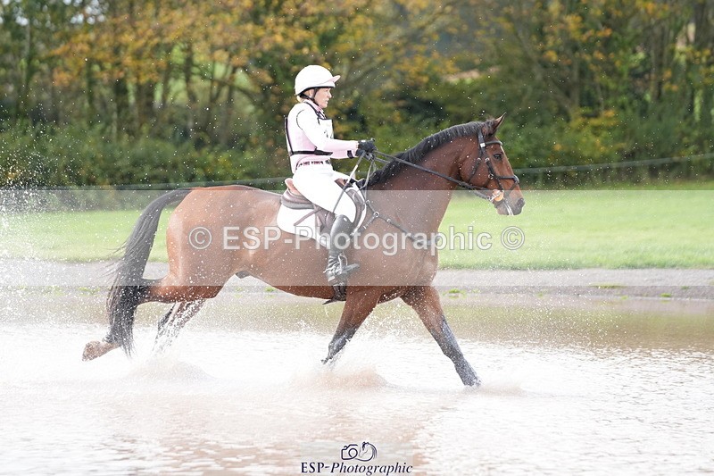 251024A-133024-11138 - B-149-Kate.Rowe