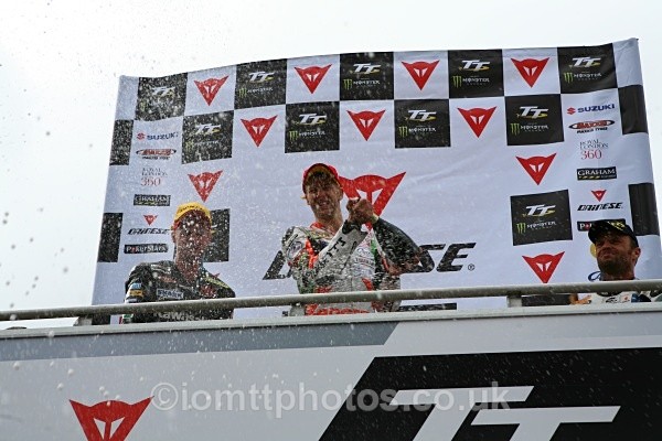  - Senior Race - TT 2010