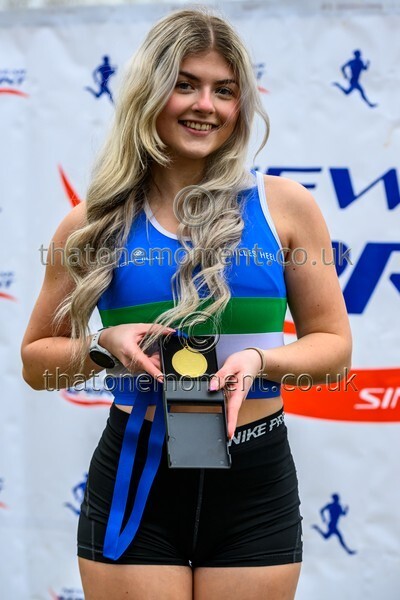 NYS2025-918983 - Medals