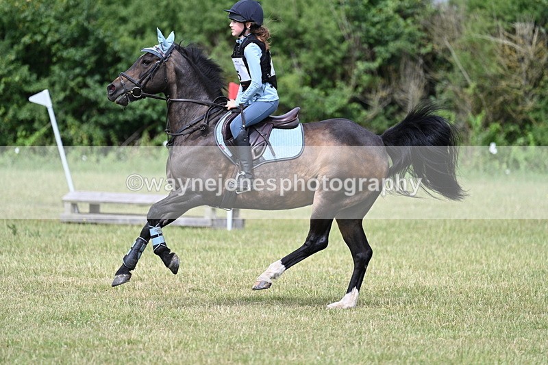 WJ7_5062 - 60cm XC Time 10:17 to 10:49