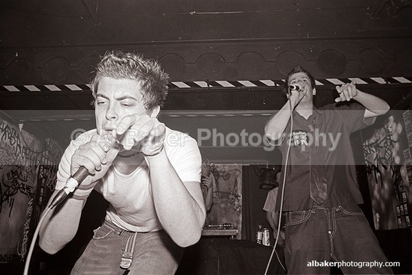 12 - Friends-&-Family @ the-roadhouse 31.05.03