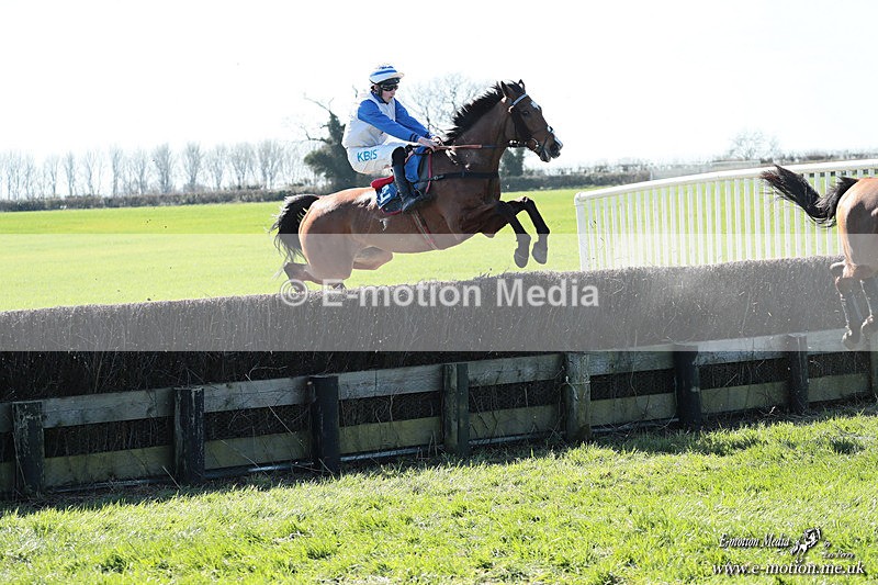 PtP 210326 112 - VWH Cirencester Races 21/03/26