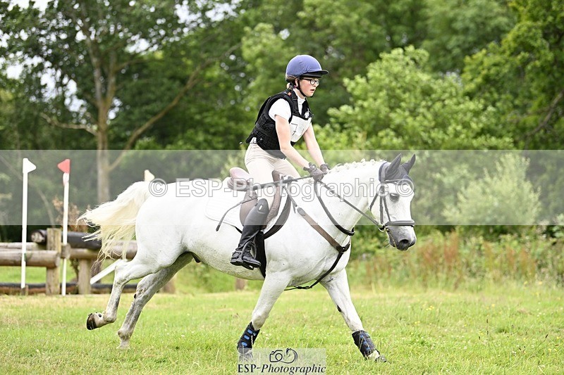 240630-155148-02785 - 719-Katie_Bowden-Clough_Rua_Finn