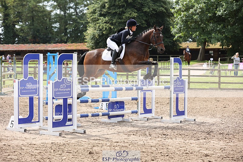 240804-115540-12906 - 460-Amelie_Huntington-Whiteley-HOLNEST_FINNEGAN