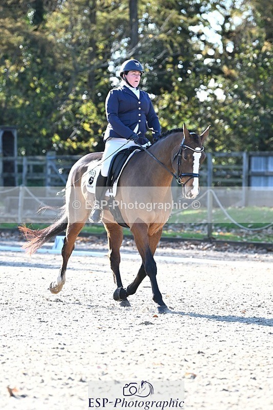 231110-120152-00548 - Cls 3 Novice 22