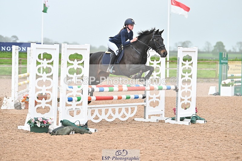 240505A-121951-05028 - Cls 4 Blue Chip Pony Newcomers & 1m Open