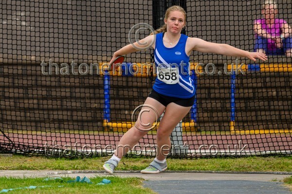 Sen25SUN-927747 - Field Female Set Two