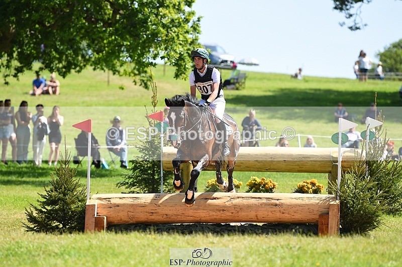 230527-112450-09156 - 307-PENHILLS_CANDY_MAN-Max_Warburton-XC