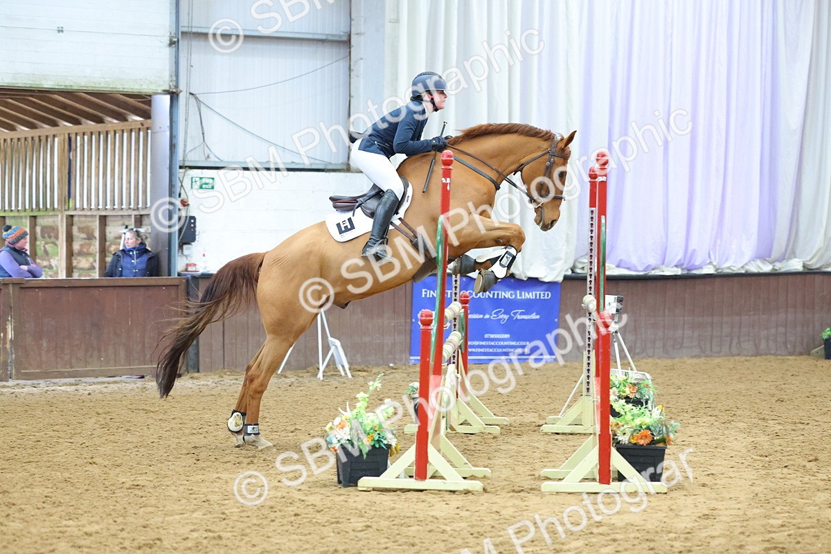 SBM_010711 - Class 23 - Senior Newcomers/ 1.10m Open - First Round (1.10m)