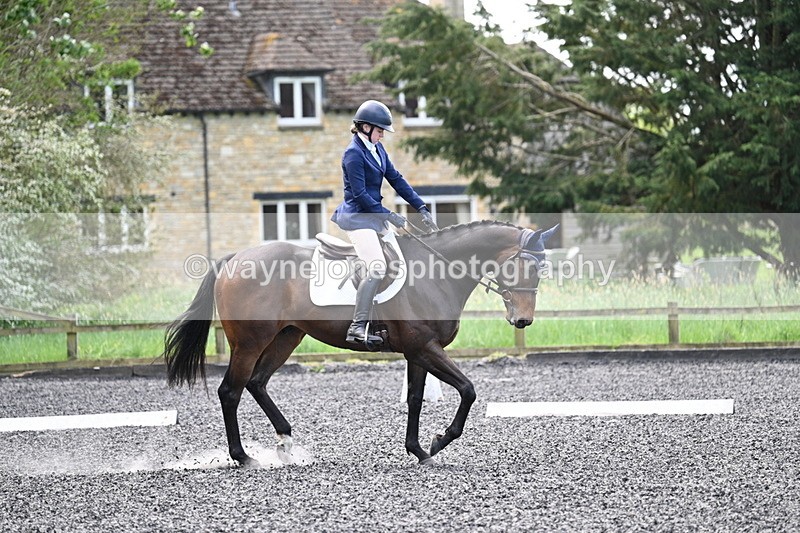 WJ7_9100 - Time 11:56 to 12:08