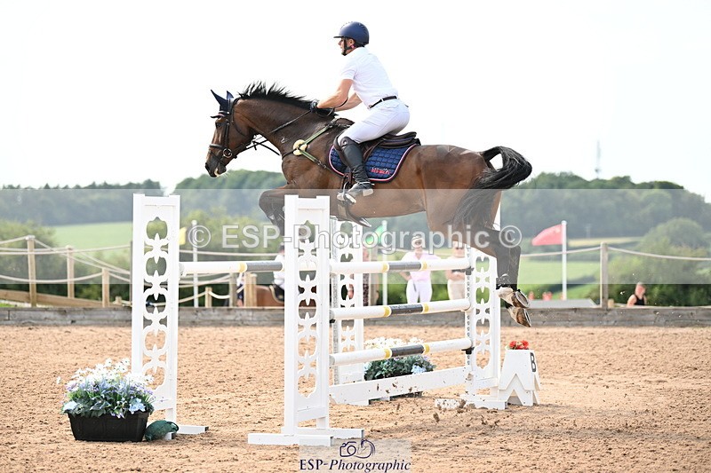 240801A-154329-02629 - Cls 5 National 1.30m Open