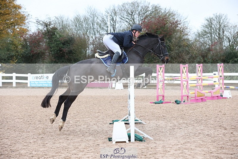 231112A-123728-04092 - Cls 19 Snr 1.05m Open