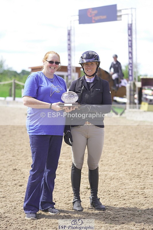 230806A-115932-01674 - Cls 13 Snr Newcomers & 1.10m Open