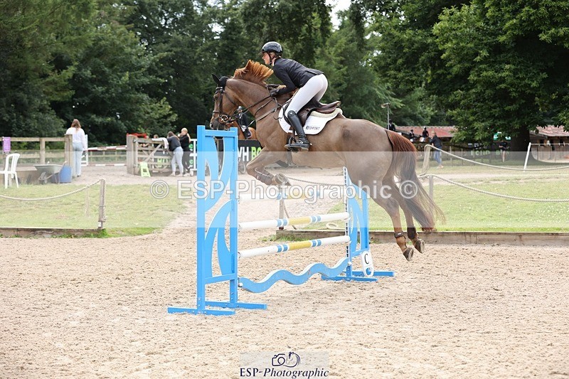 240711-155118-29131 - Cls 124 Foxhunter