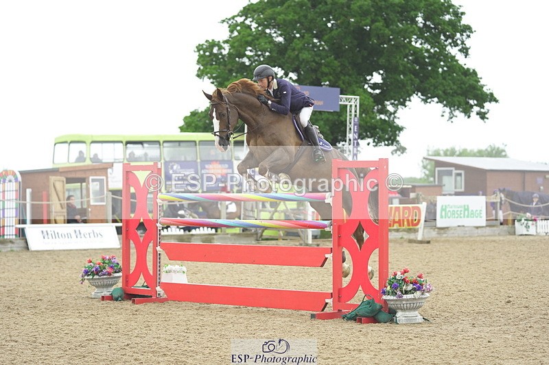 230730A-134848-10173 - Cls 27 Chard Grand Prix