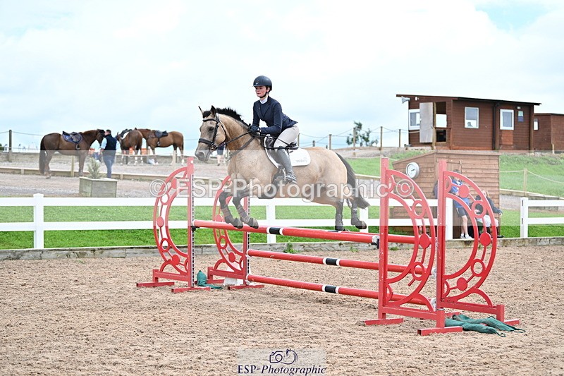 240908A-141638-04327 - Cls 20 A&B Pony Newc & 1.00m Opem