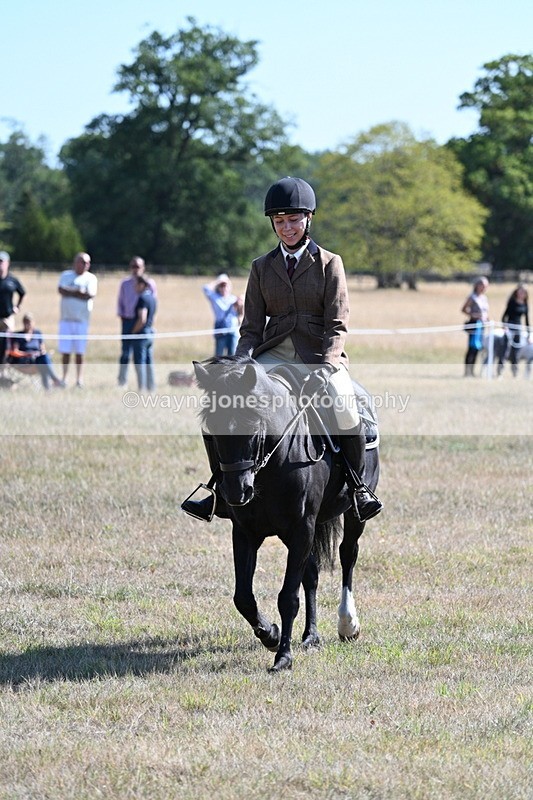 WJ7_3782 - Class 9 Mountain & Moorland Ridden