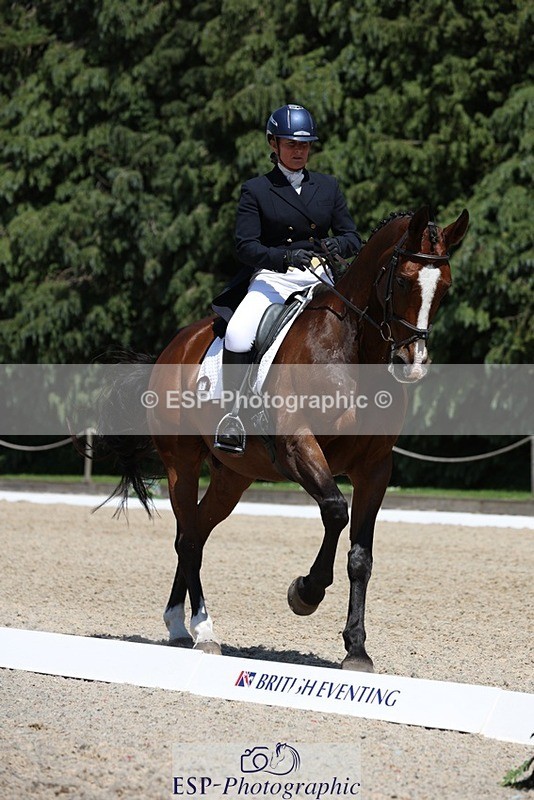 230526-134820-06396 - 368-COIRBAN_SARCO_DELUX-Rebecca_Gibbs-WEDTrotUp+DR