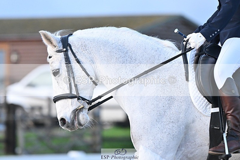 231105-161850-04054 - Cls 4 Novice 24 15.24 to 16.35 break