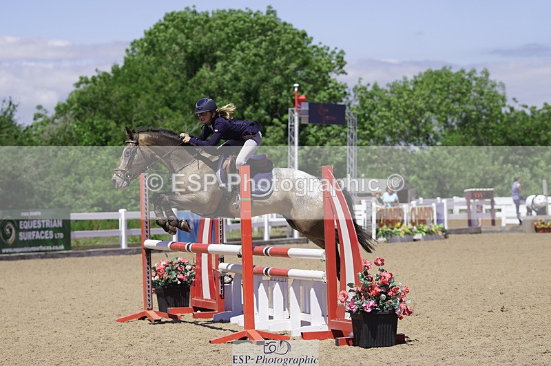 230624A-131634-01551 - Cls 24 Pony Discovery & 90cm Open