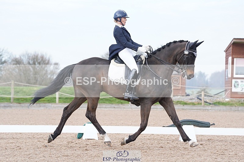 250403-103904-00771 - 018-Louise.Davison-Quamperfect