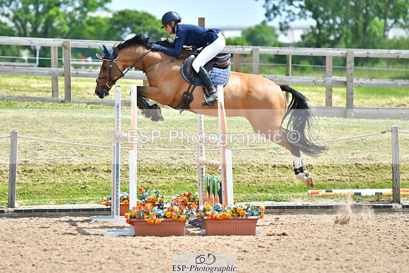 230609A-131041-01120 - Cls 3 Foxhunter