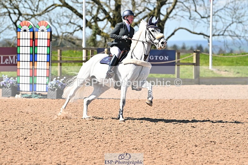 240418A-112359-02558 - Cls 5, 2 Star Medium Tour 1.35m