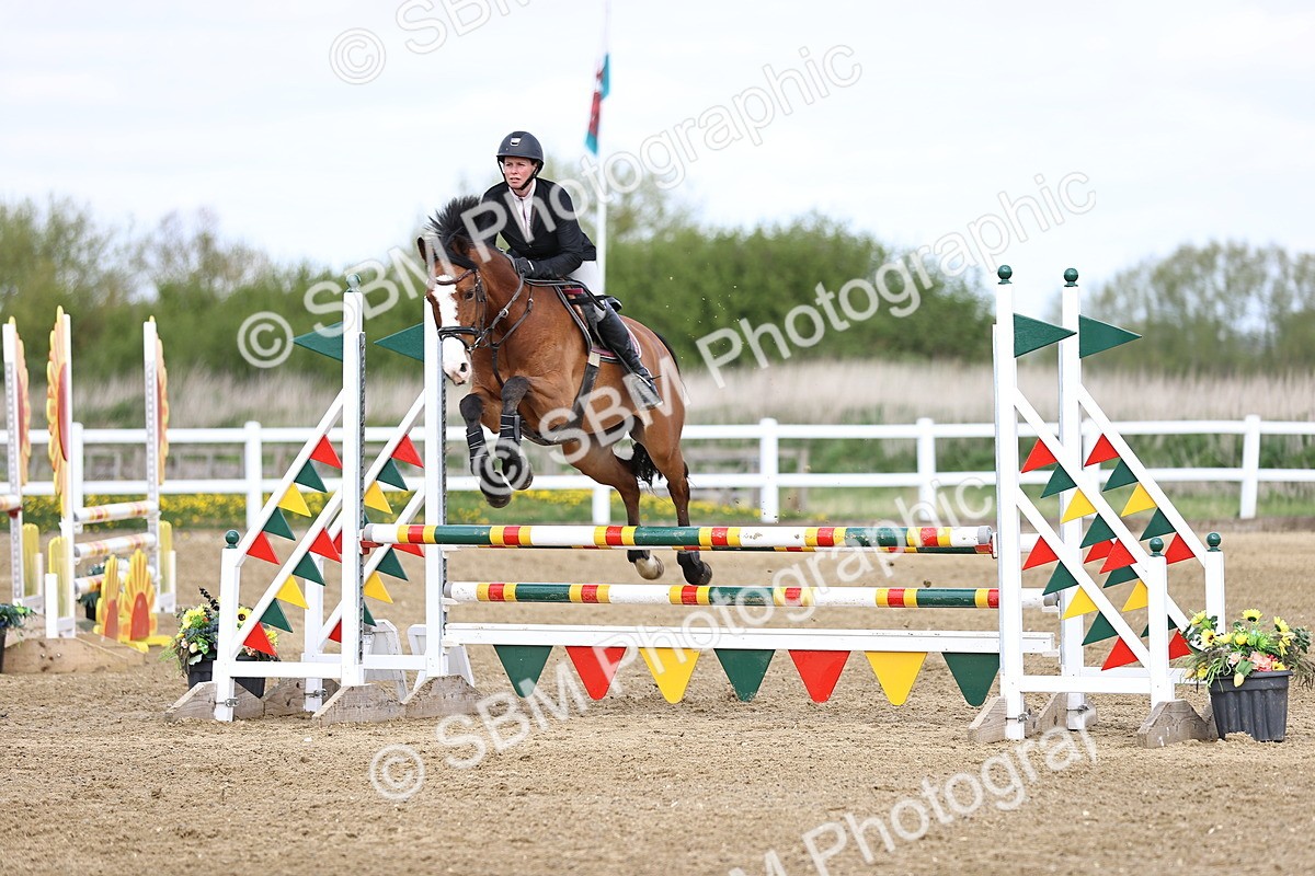 SBM_5226 - Class 9 - Senior British Novice - 90cm